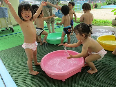 水遊びスタート！！ - 丹波篠山市立保育園 たかしろ保育園 城東保育園 にしき保育園 今田保育園